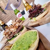 Logo El Clandestino de Mariscos